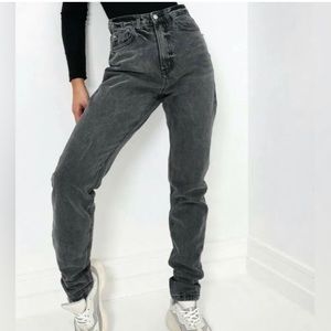Missguided Riot high rise mom jeans size 4